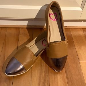 Women flat shoes